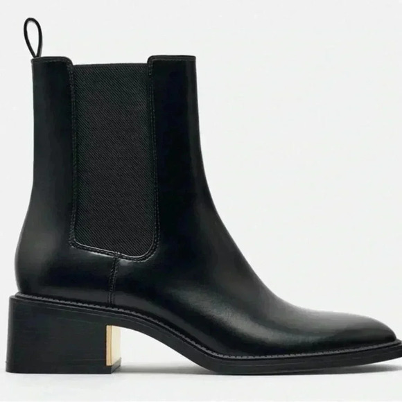 Zara brand women’s METAL TRIM BLOCK HEEL ANKLE BOOTS size 36 BLACK AND GOLD - Picture 1 of 12